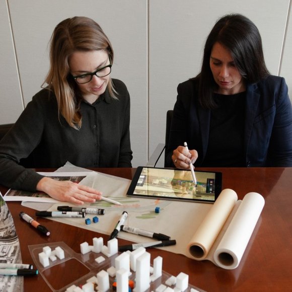 Meet your Posher, Julie - Picture 2 of 4